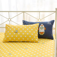 Load image into Gallery viewer, Simple Ol' Me Cotton Bed Linen Sets - C02