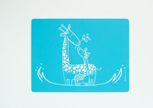 Load image into Gallery viewer, Modern Twist - Meal Mat - Giraffe Giggles - Blue
